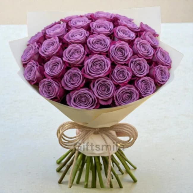 100 Purple Roses