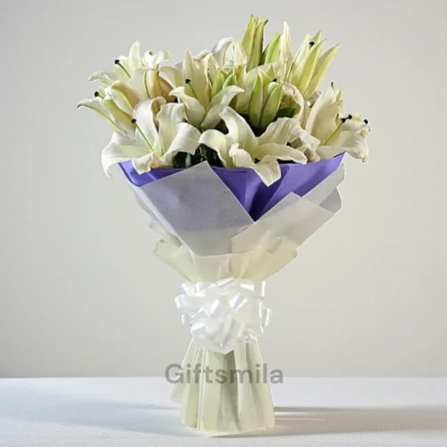 15 White Lily Bouquet
