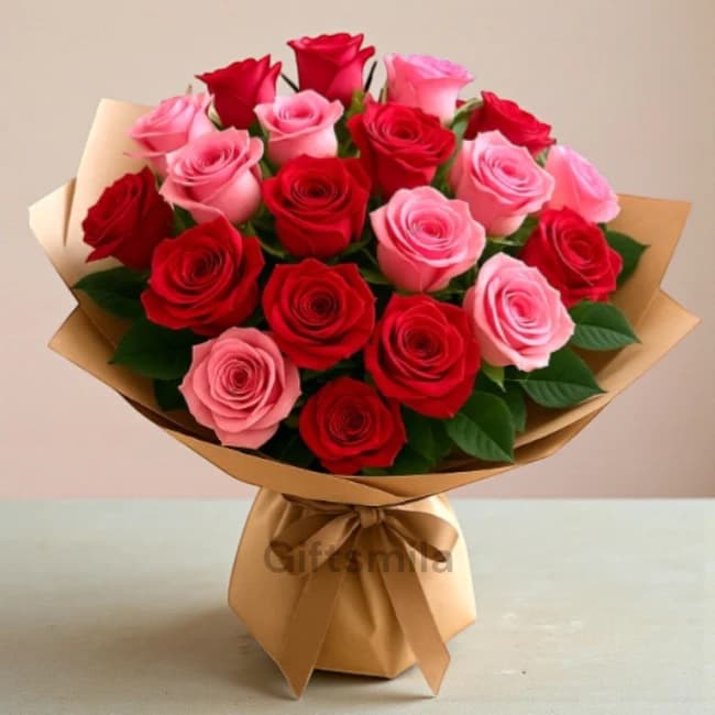30 Red & Pink Roses Bouquet