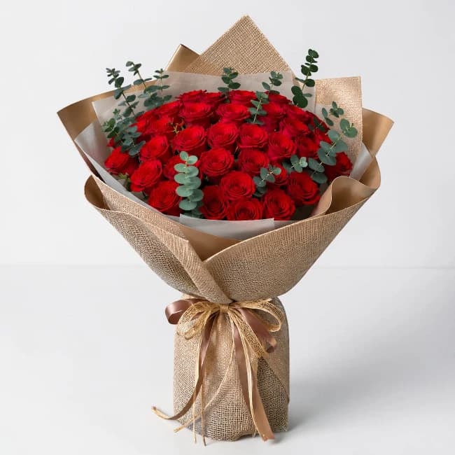 30 Red Roses Bouquet