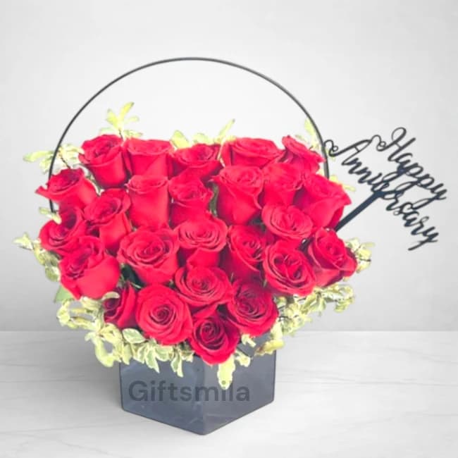 Anniversary Roses Box