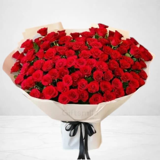 Blooming Roses Bouquet