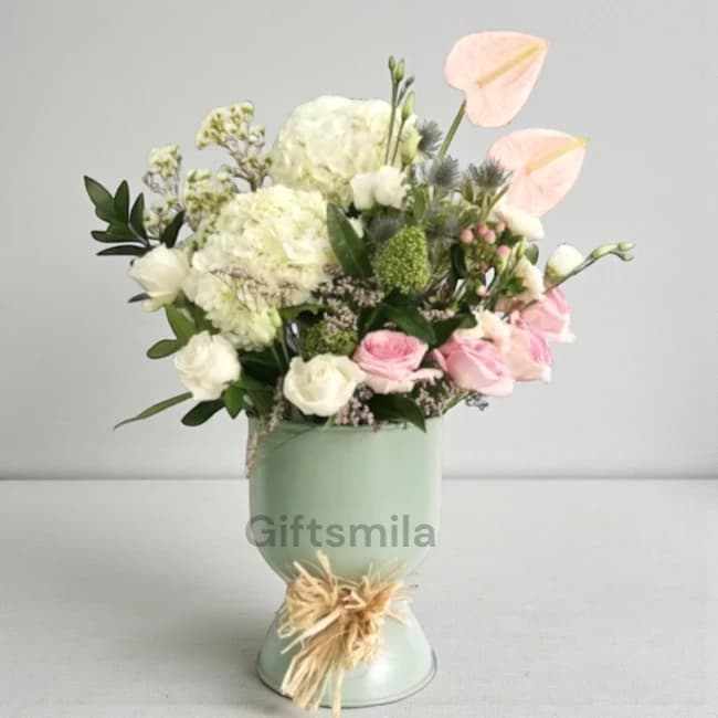 Blush Pearl Vase