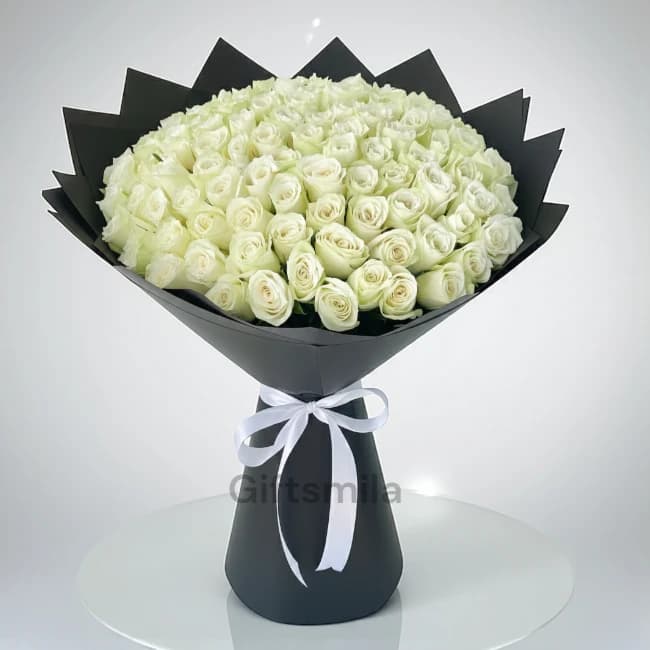 Elegant White Roses Bouquet
