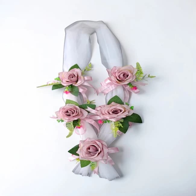 Garland White Pink