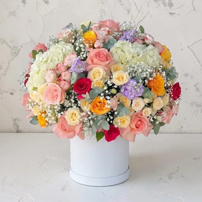 Pastel Mixed Flower Box 
