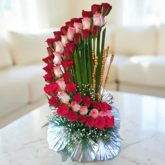 Red Roses Delight