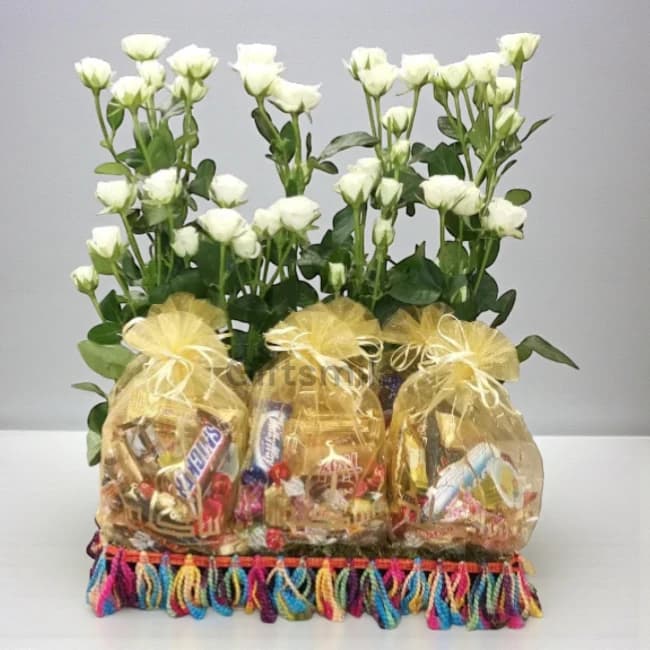 Chocolates & Roses Combo