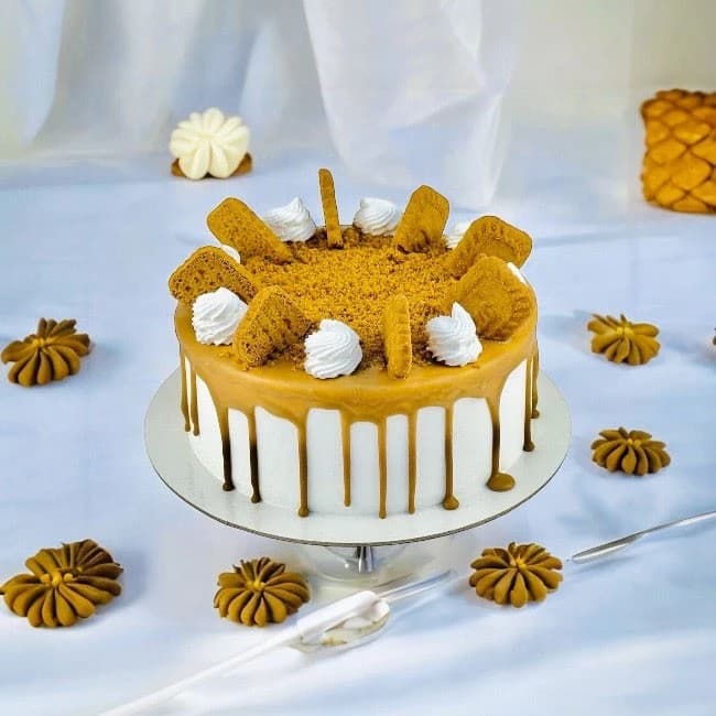 Lotus Cake