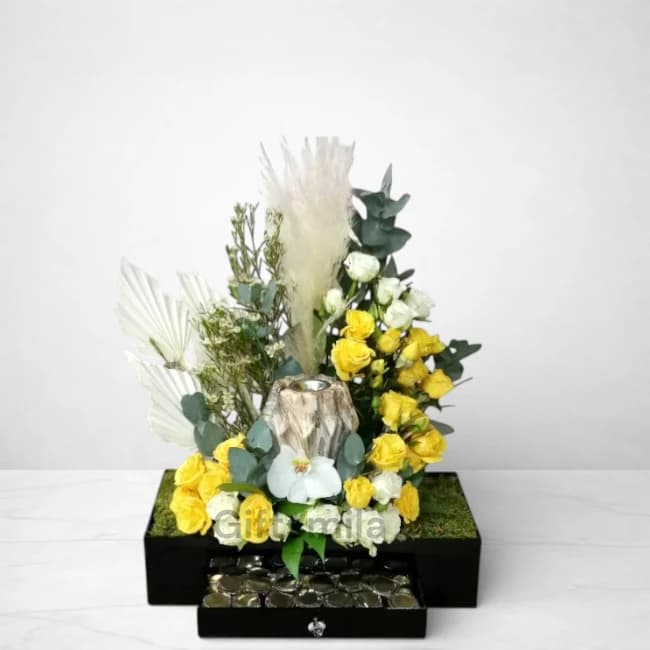 Roses & Chocolates Combo Arrangements