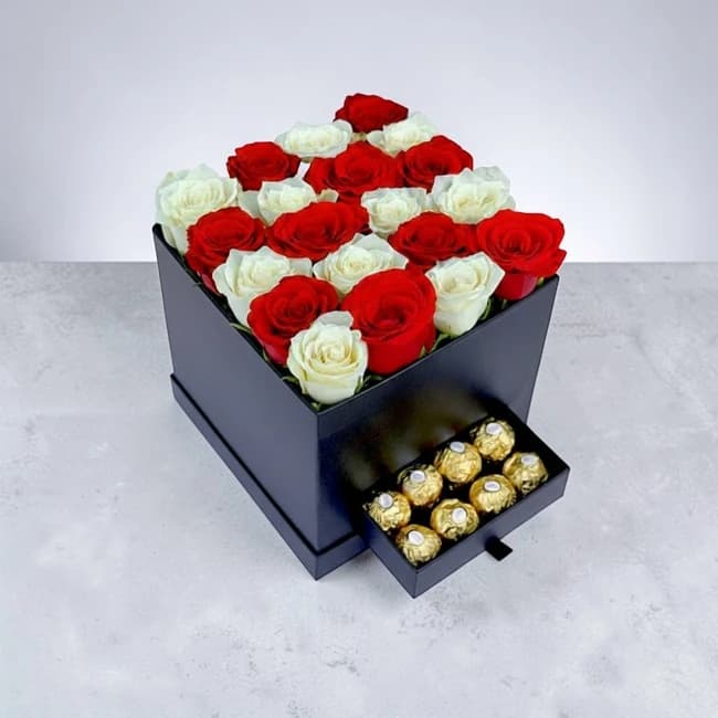Sweet Romance Gift Box